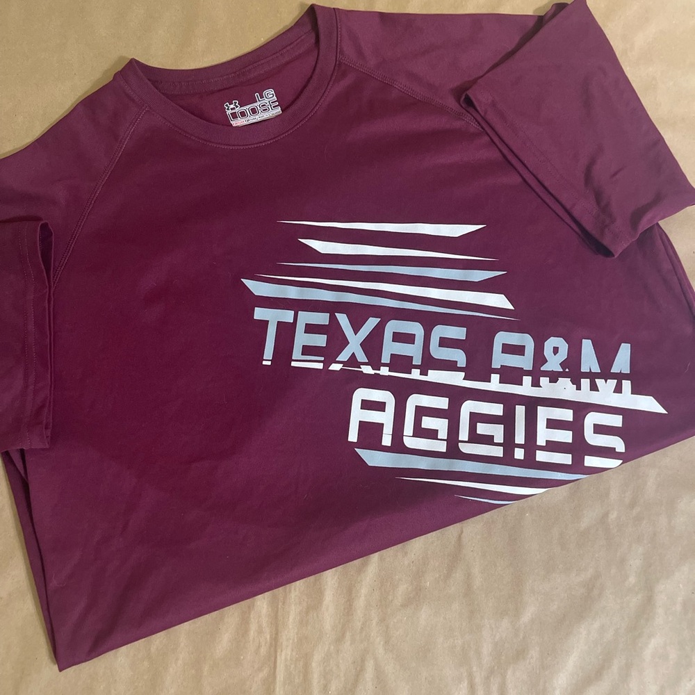 Under Armour Texas A&M Aggies T-Shirt | Large